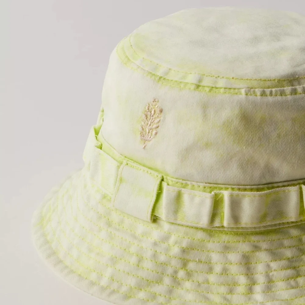NWT Free People Bucket Hat in lime green Size O/S